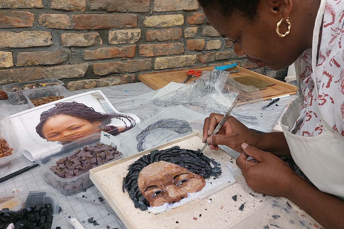 Corso Mosaico moderno ritratto per Adulti a Ravenna