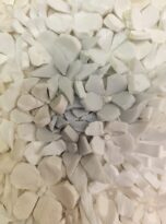 Color.ama in mosaico bianco