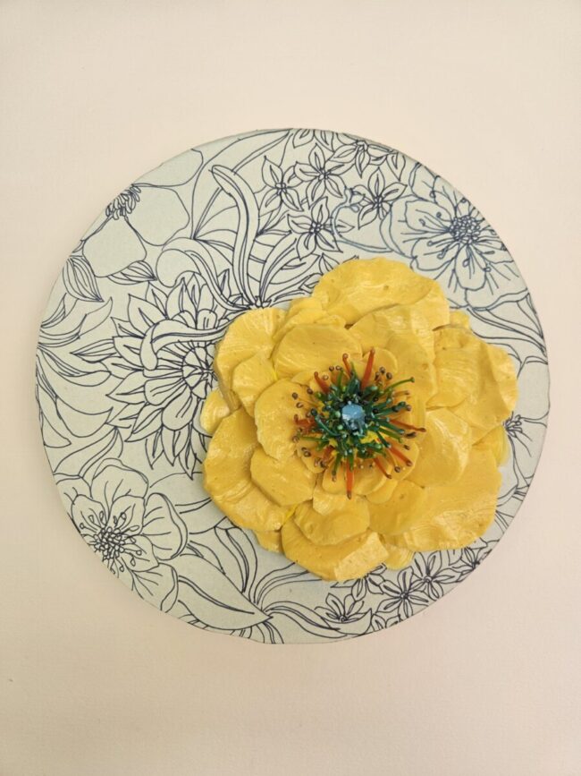 Geometrie organiche in giallo in mosaico vetro, inchiostro